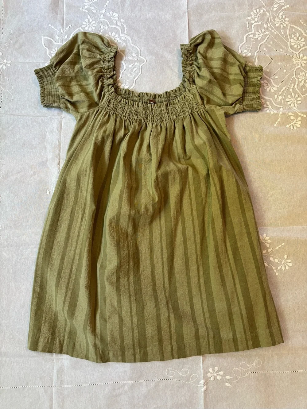 FREE PEOPLE Est Mila Mini Dress Smocked Puff Sleeve Strip Green Size Medium